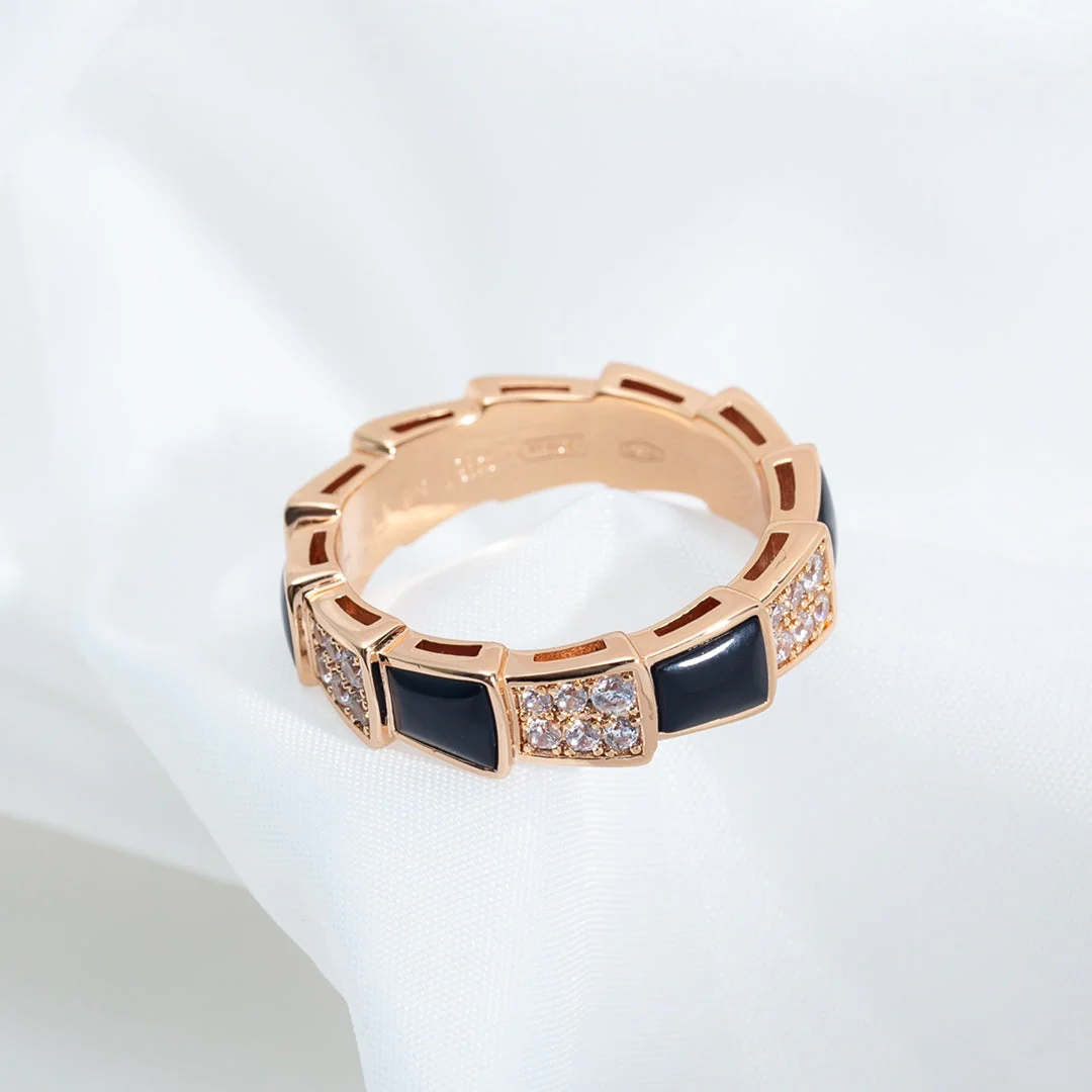 Regalia jewelrySERPENTI RING PINK GOLD BLACK MOP DIAMOND PAVED 4MM