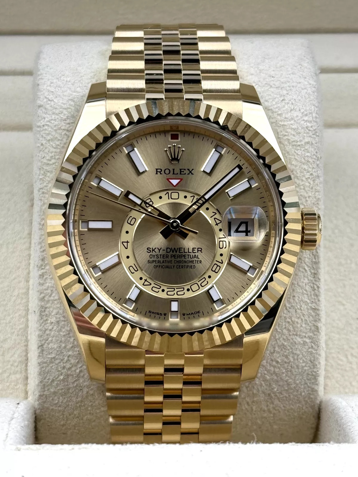 【Super Clone】ROLEX  Sky-Dweller 42mm 336938-0001/0004 Yellow Gold Champagne Dial Jubilee