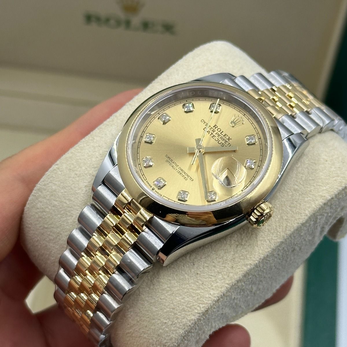 【Super Clone】RLX  Datejust 36mm 126203 Champagne Set with Diamonds Dial Domed Bezel Oyster Bracelet