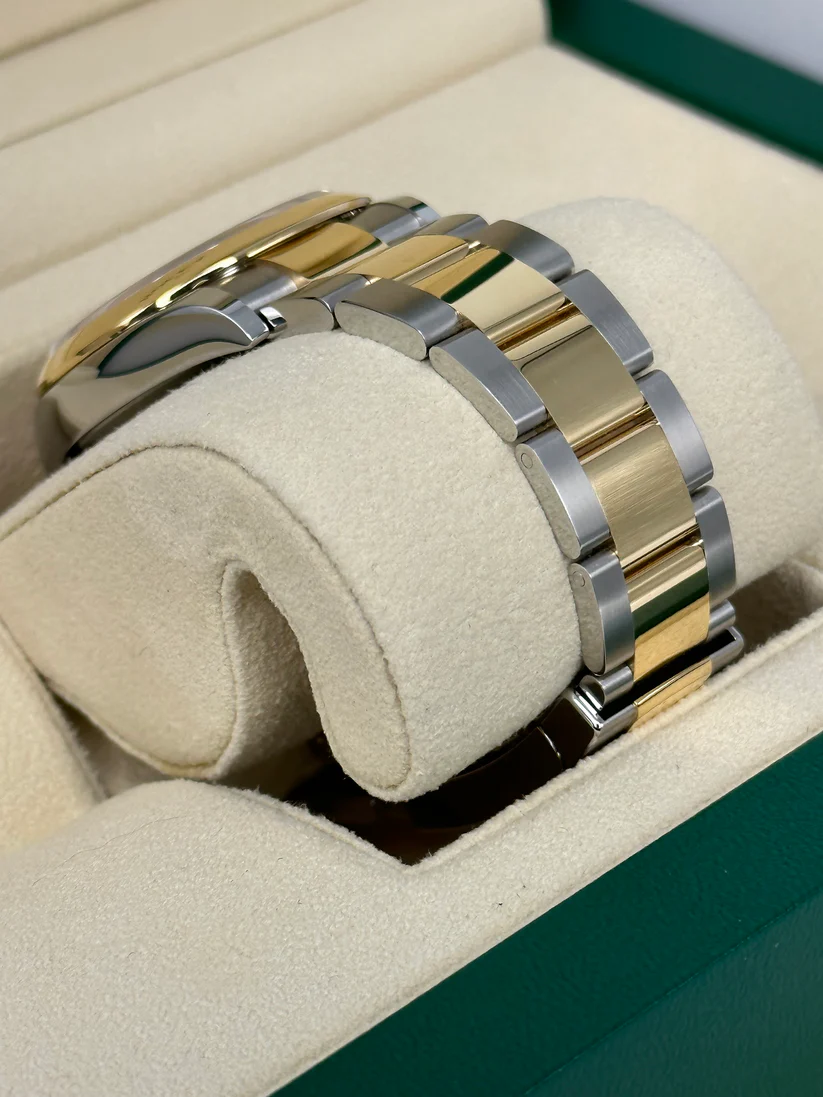 【Super Clone】ROLEX  Datejust 36mm 126203 White Dial Domed Bezel Jubilee Bracelet