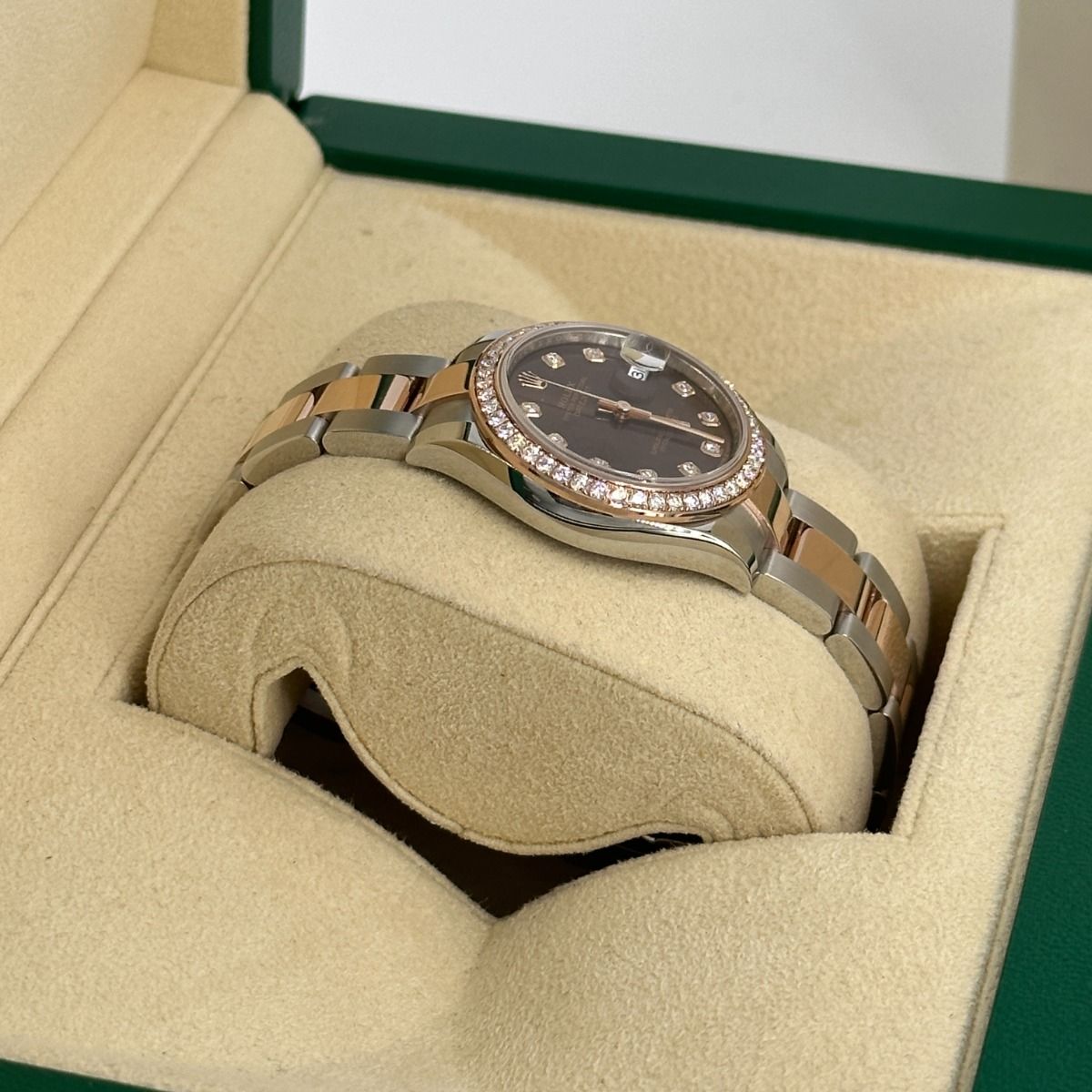 【Super Clone】ROLEX Datejust m278381-0027/0028 Chocolate Diamond 31mm Dial Diamond-Set Bezel and Oyster Bracelet Watch