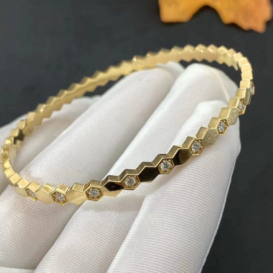 Regalia jewelryBEE LOVE GOLD DIAMOND BRACELET