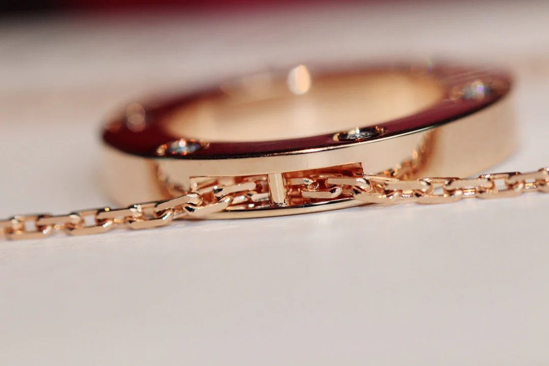 Regalia jewelryLOVE NECKLACE 16MM 6 DIAMONDS PINK GOLD