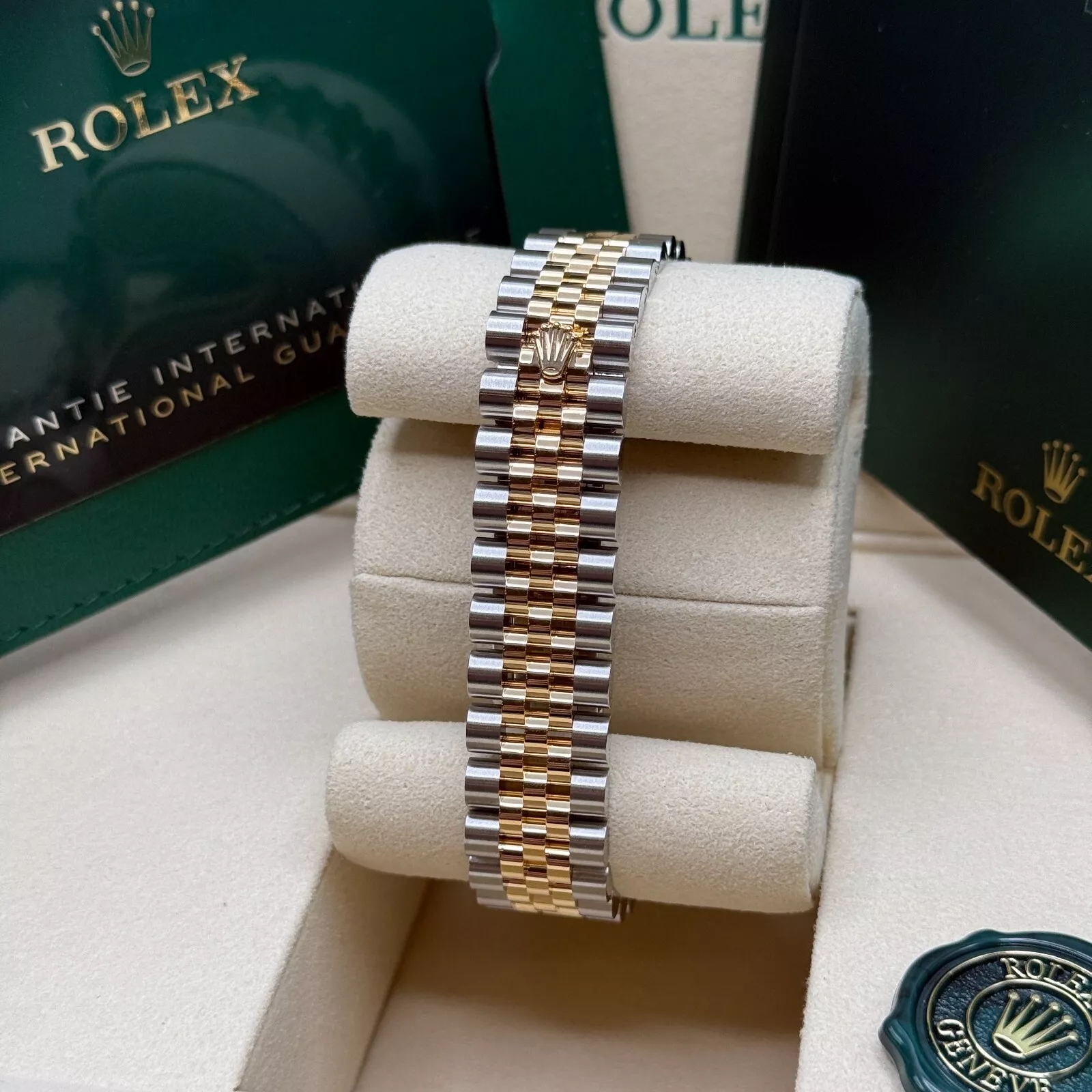 【Super Clone】ROLEX Datejust m278273-0013/0014 31mm Champagne Dial Stainless Steel and Yellow Gold Oyster Watch