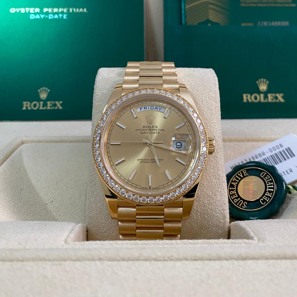 【Super Clone】ROLEX Day-Date 40mm Champaign Dial and Diamond Bezel Yellow Gold President Bracelet 228348RBR-0008