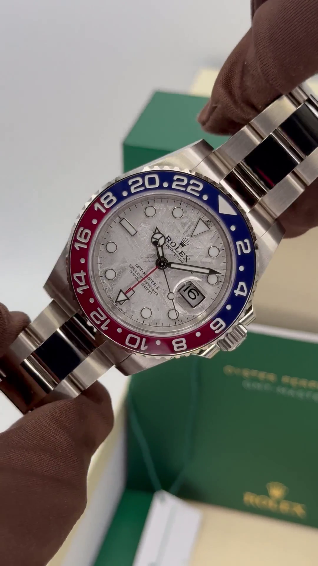 【Super Clone】ROLEX GMT-Master II 40mm 126719BLRO-0002