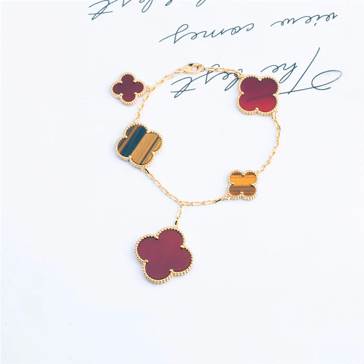 Regalia jewelryCLOVER BRACELET 5 MOTIFS CARNELIAN TIGER EYE