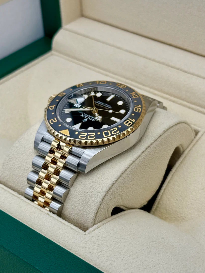 【Super Clone】ROLEX  GMT-Master II 126713GRNR 40mm