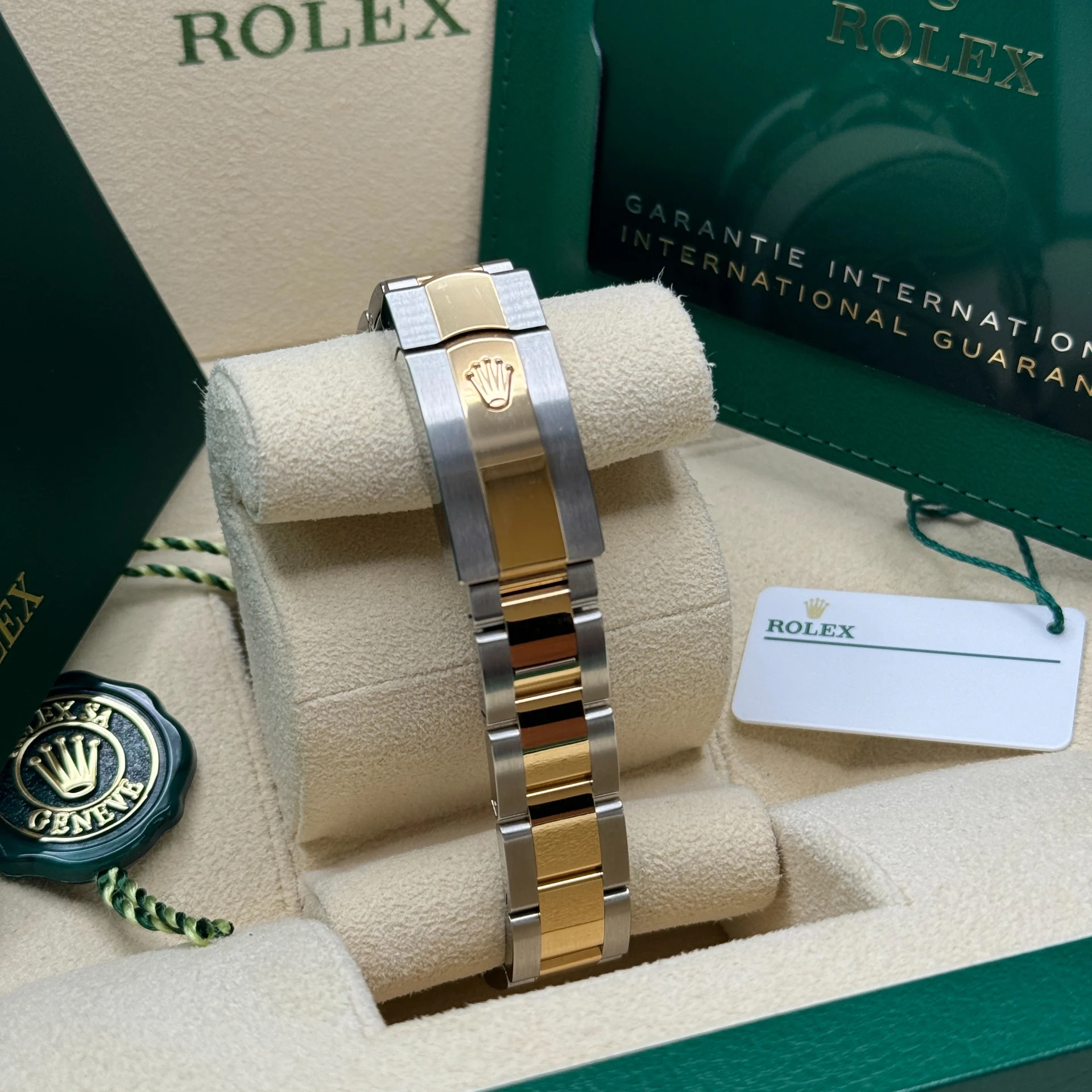【Super Clone】ROLEX Datejust m278273-0013/0014 31mm Champagne Dial Stainless Steel and Yellow Gold Oyster Watch