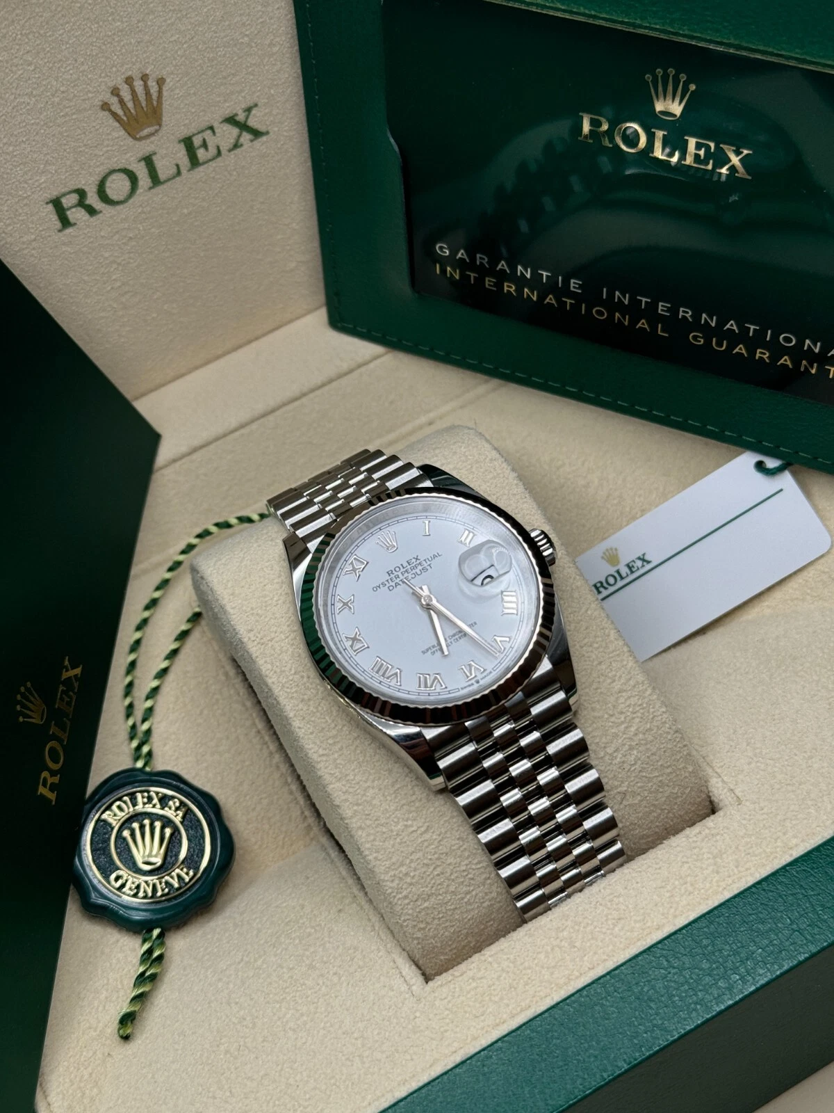 【Super Clone】ROLEX Datejust 41mm Smooth Bezel White Roman Dial Jubilee - 126300