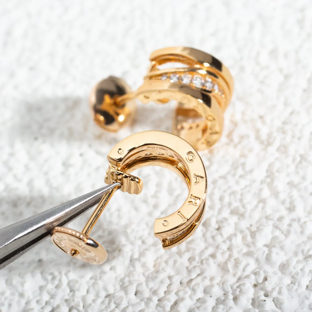 Regalia jewelryZERO 1 PINK GOLD DIAMONDS EARRINGS