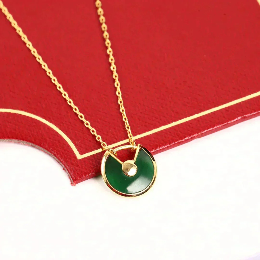Regalia jewelryAMULETTE GOLD MALACHITE NECKLACE