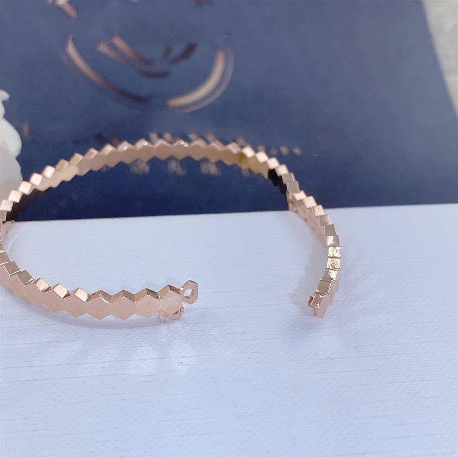 Regalia jewelryBEE LOVE PINK GOLD BRACELET