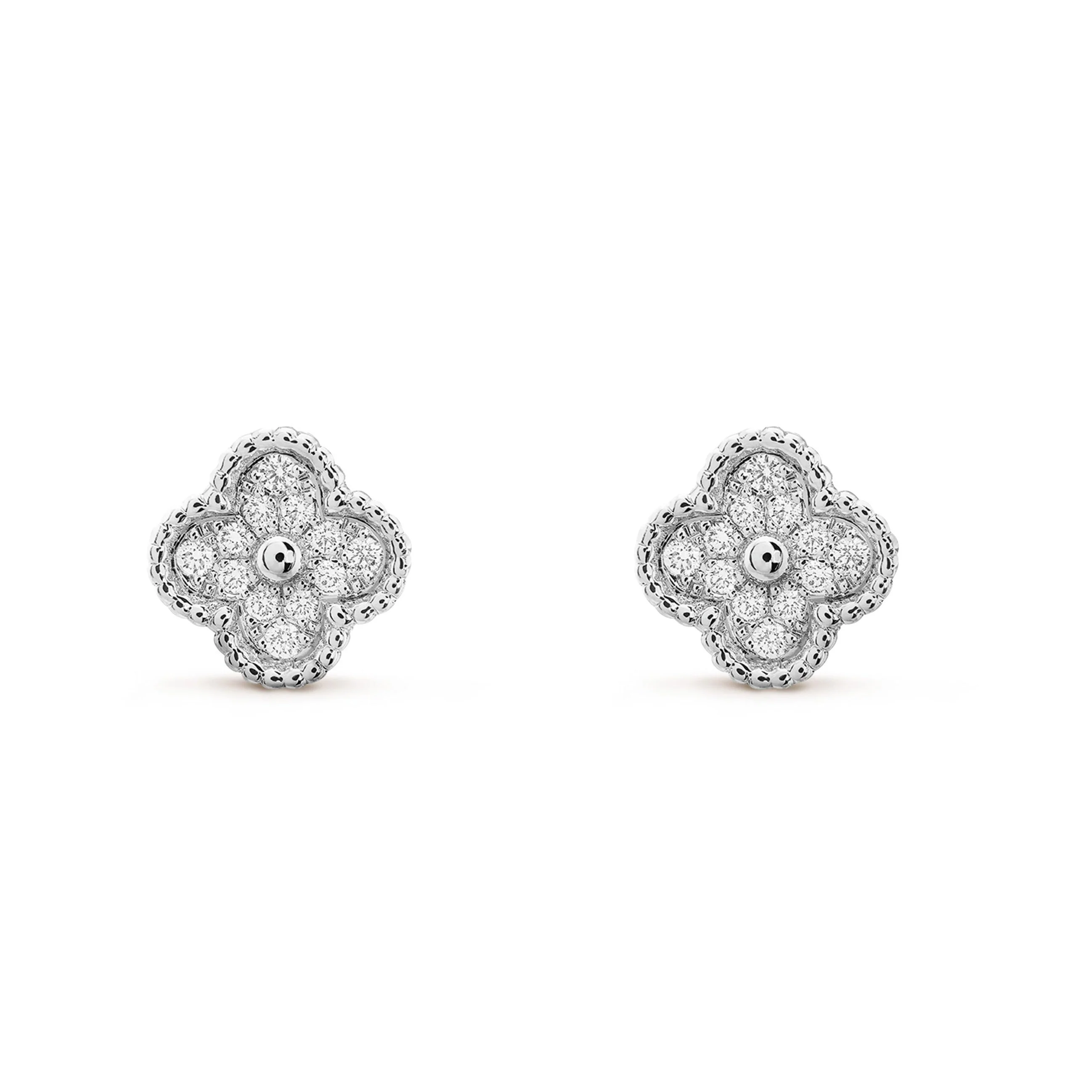 Regalia jewelryCLOVER MINI DIAMOND STUD EARRINGS