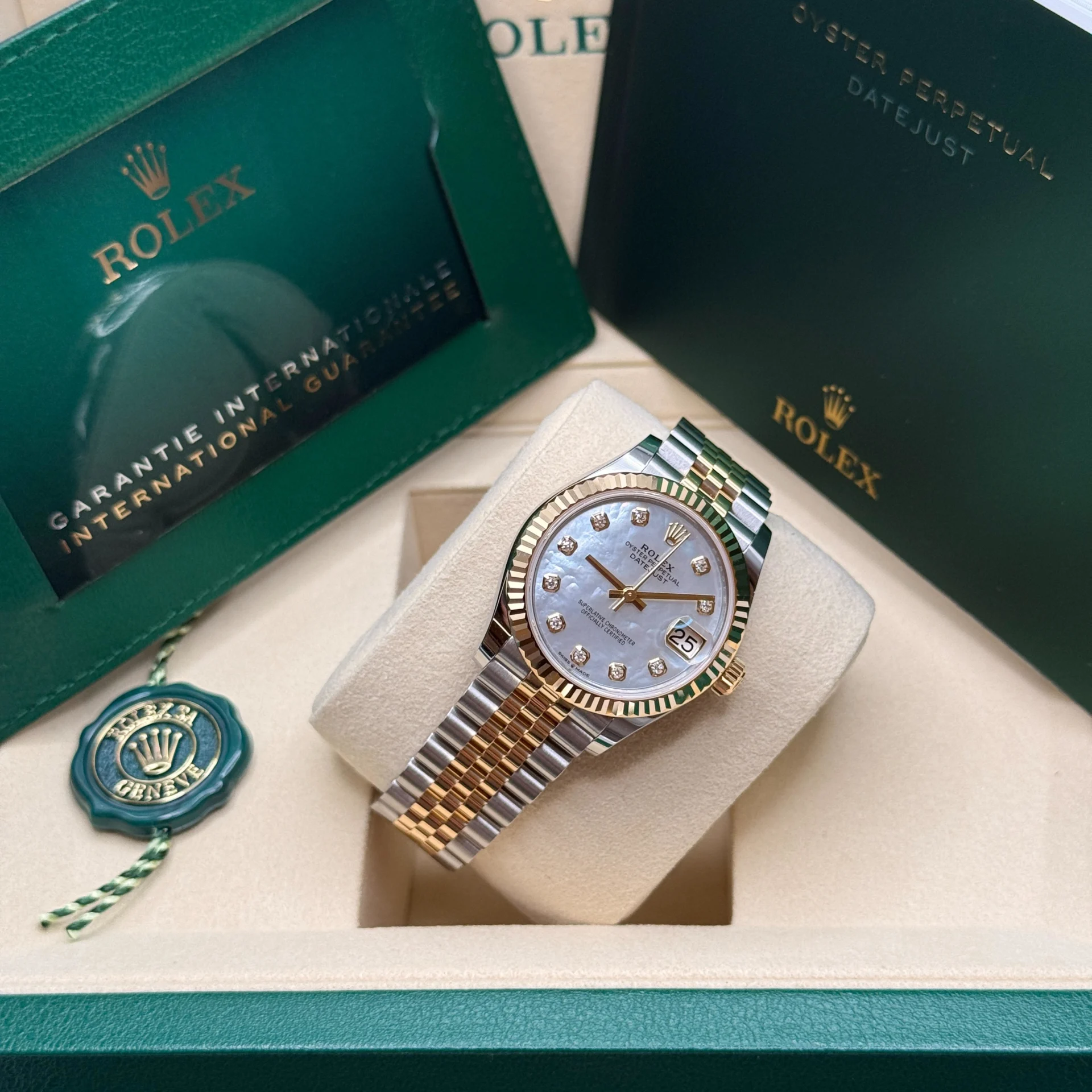 【Super Clone】RLX Datejust m278273-0027/0028 31mm White Mother-of-Pearl Dial Stainless Steel and Yellow Gold Oyster Watch