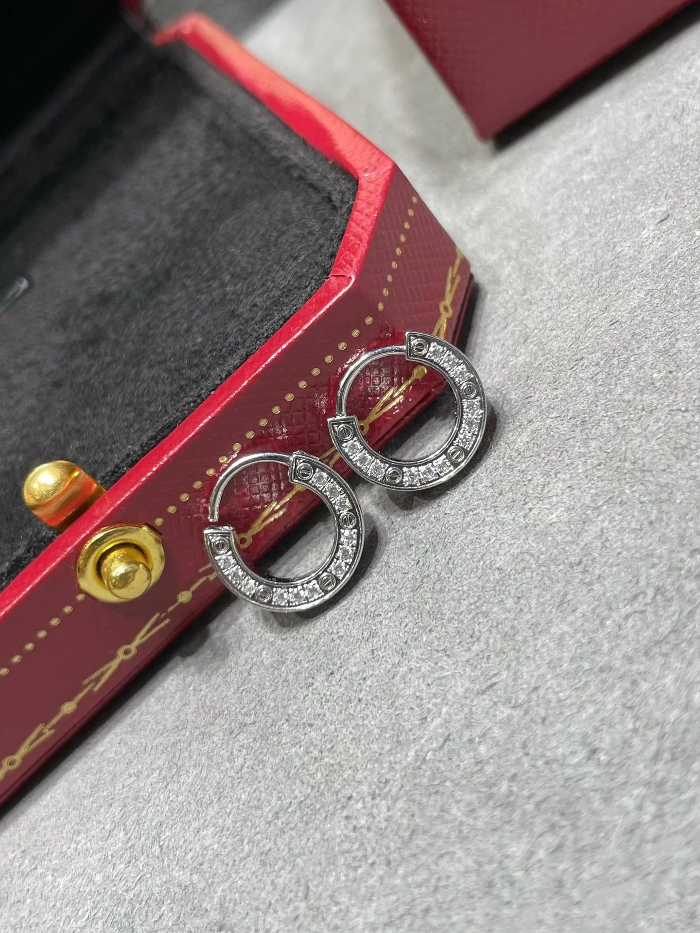 Regalia jewelryLOVE DIAMOND EARRINGS