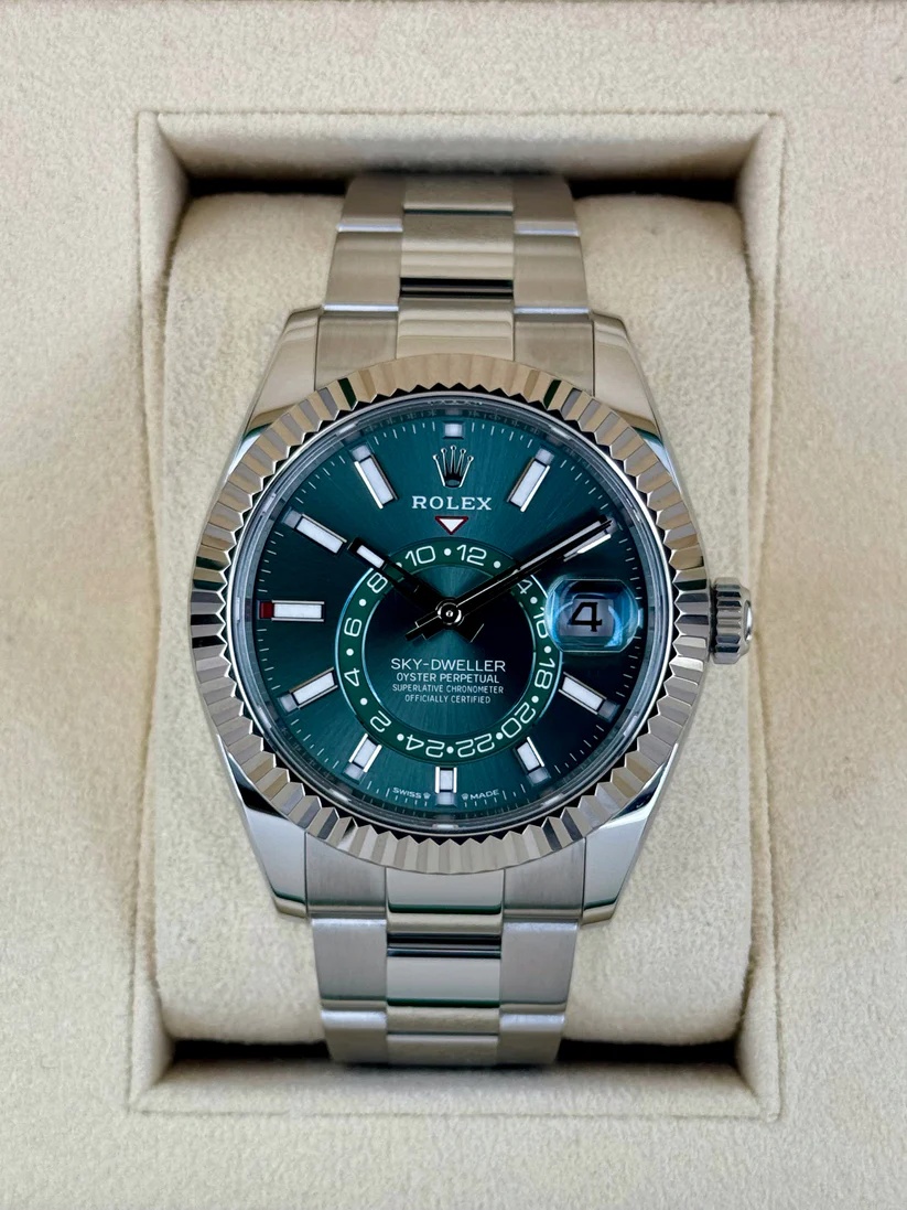 【Super Clone】ROLEX  Sky-Dweller 42mm 336934-0001/0002 Stainless Steel Green Dial Oyster