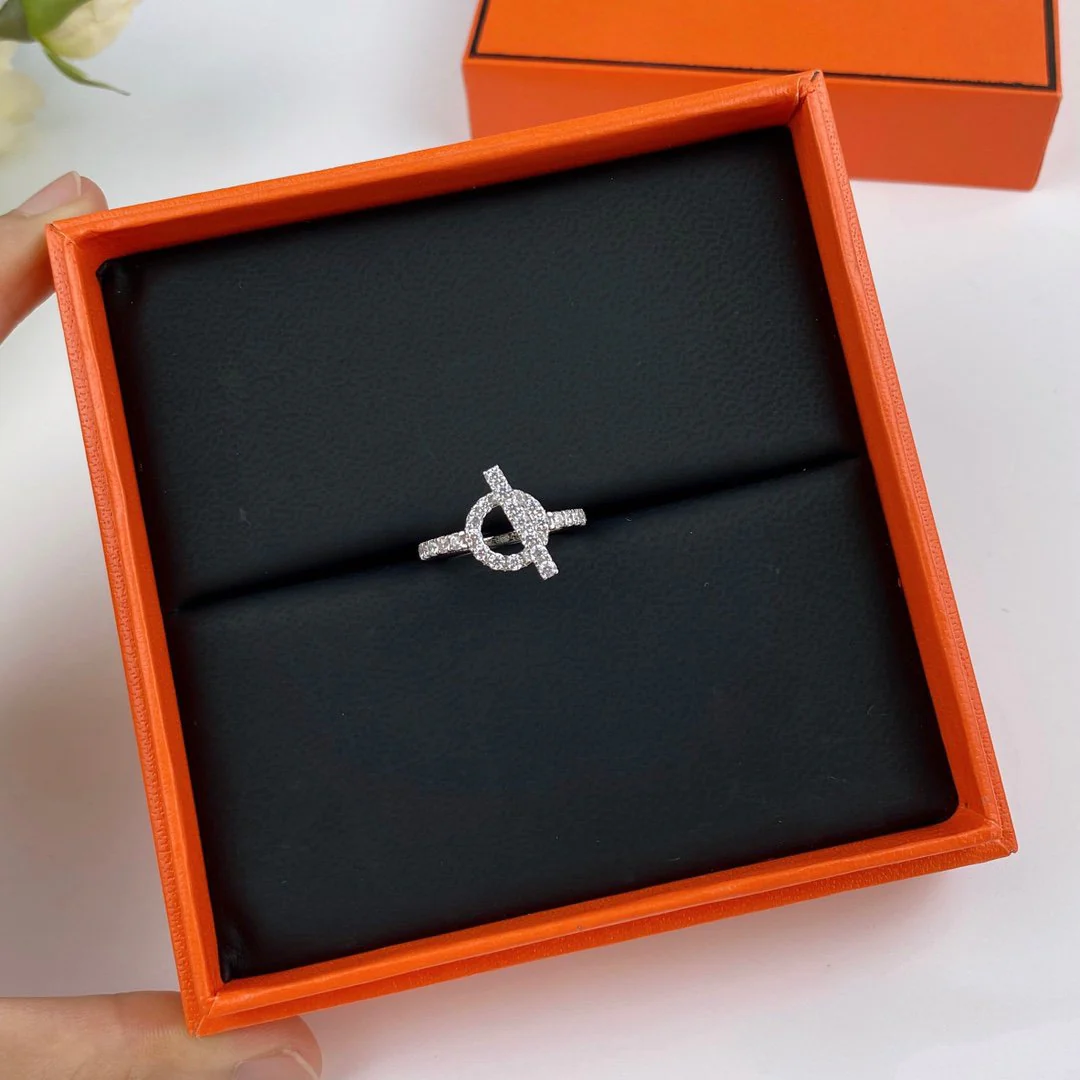 Regalia jewelryECHAPPEE RING SILVER DIAMOND