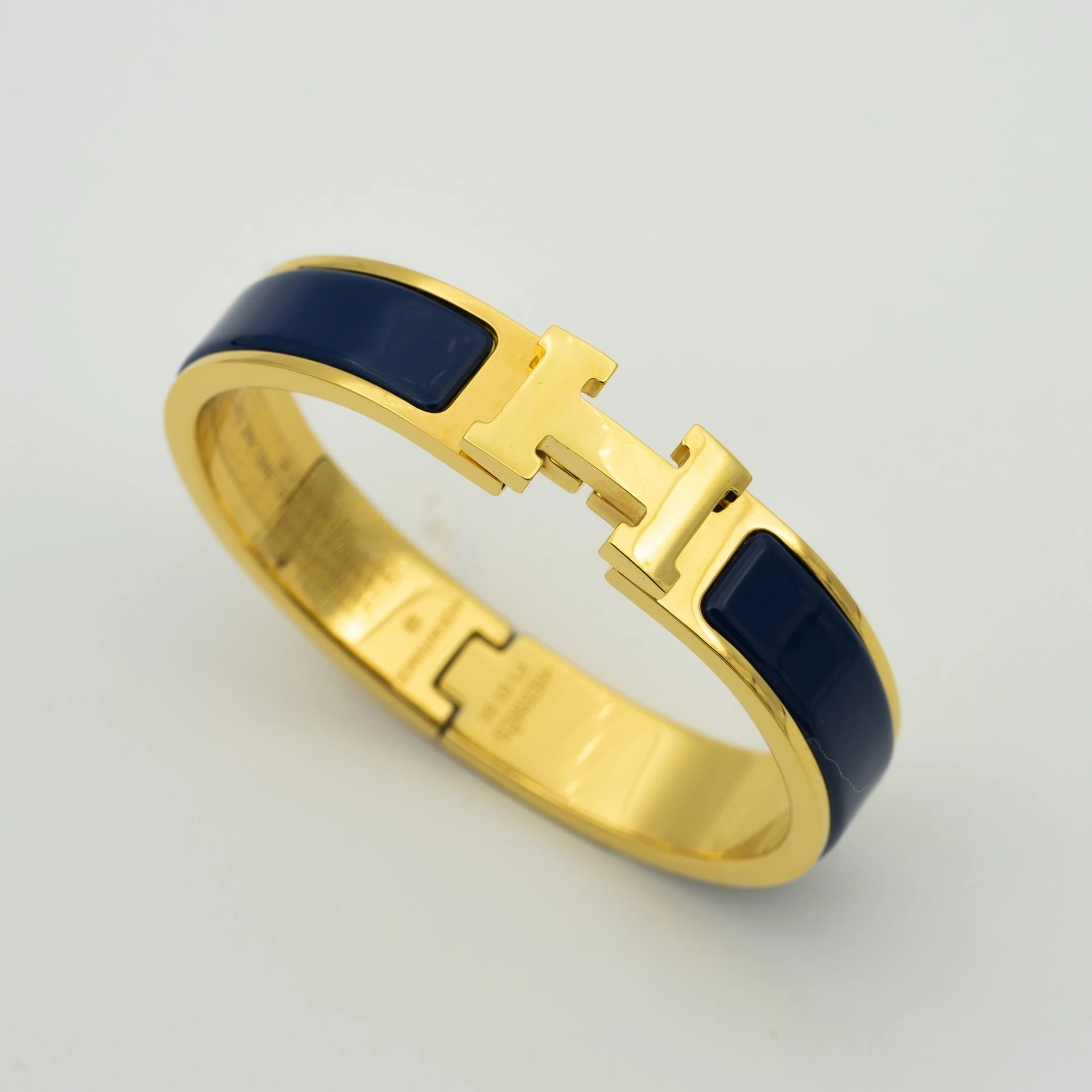 Regalia jewelryH BLUE BRACELET