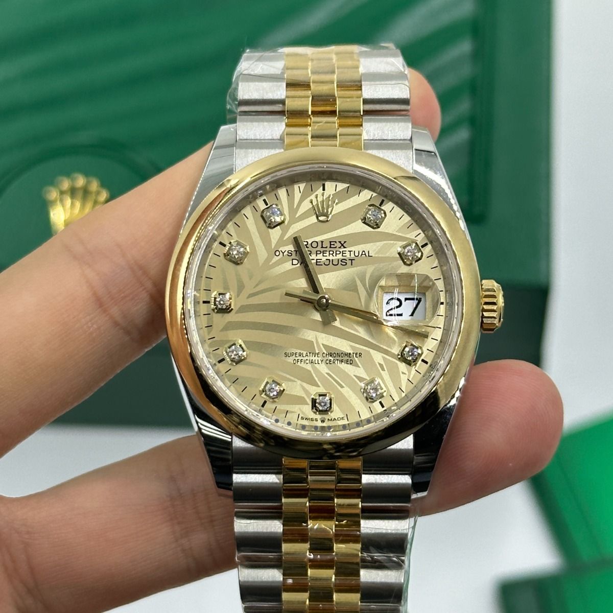 【Super Clone】ROLEX  Datejust 36mm 126203 Golden Fluted Dial Domed Bezel Oyster Bracelet