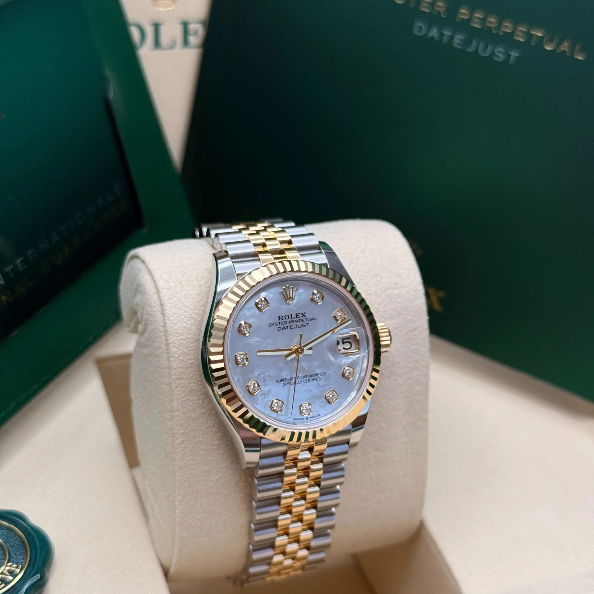 【Super Clone】RLX Datejust m278273-0027/0028 31mm White Mother-of-Pearl Dial Stainless Steel and Yellow Gold Oyster Watch