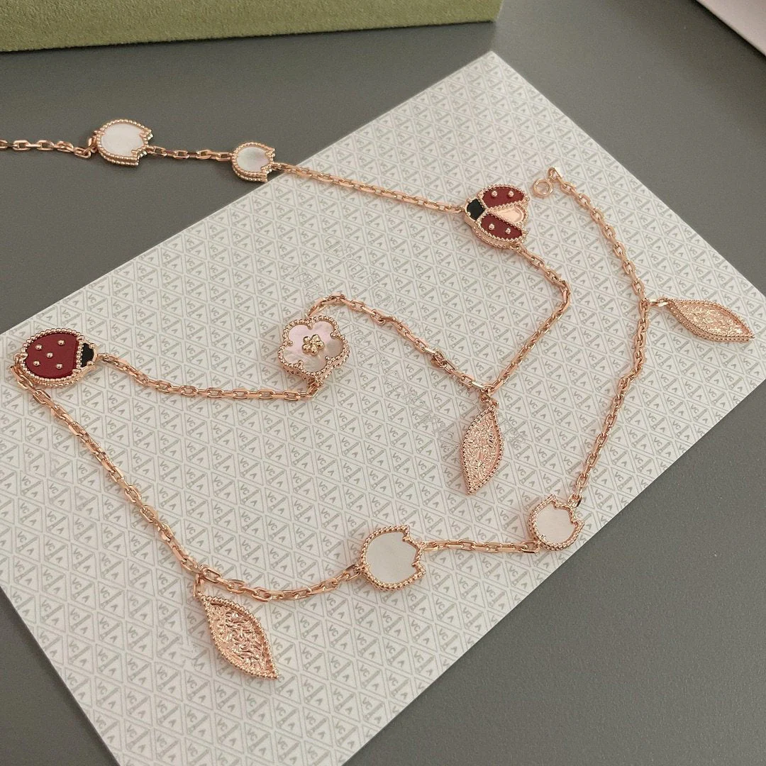 Regalia jewelryLUCKY SPRING 15 MOTIFS ROSE GOLD NECKLACE