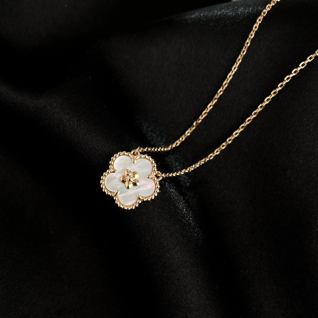 Regalia jewelryLUCKY  WHITE MOP  PLUM BLOSSOM NECKLACE