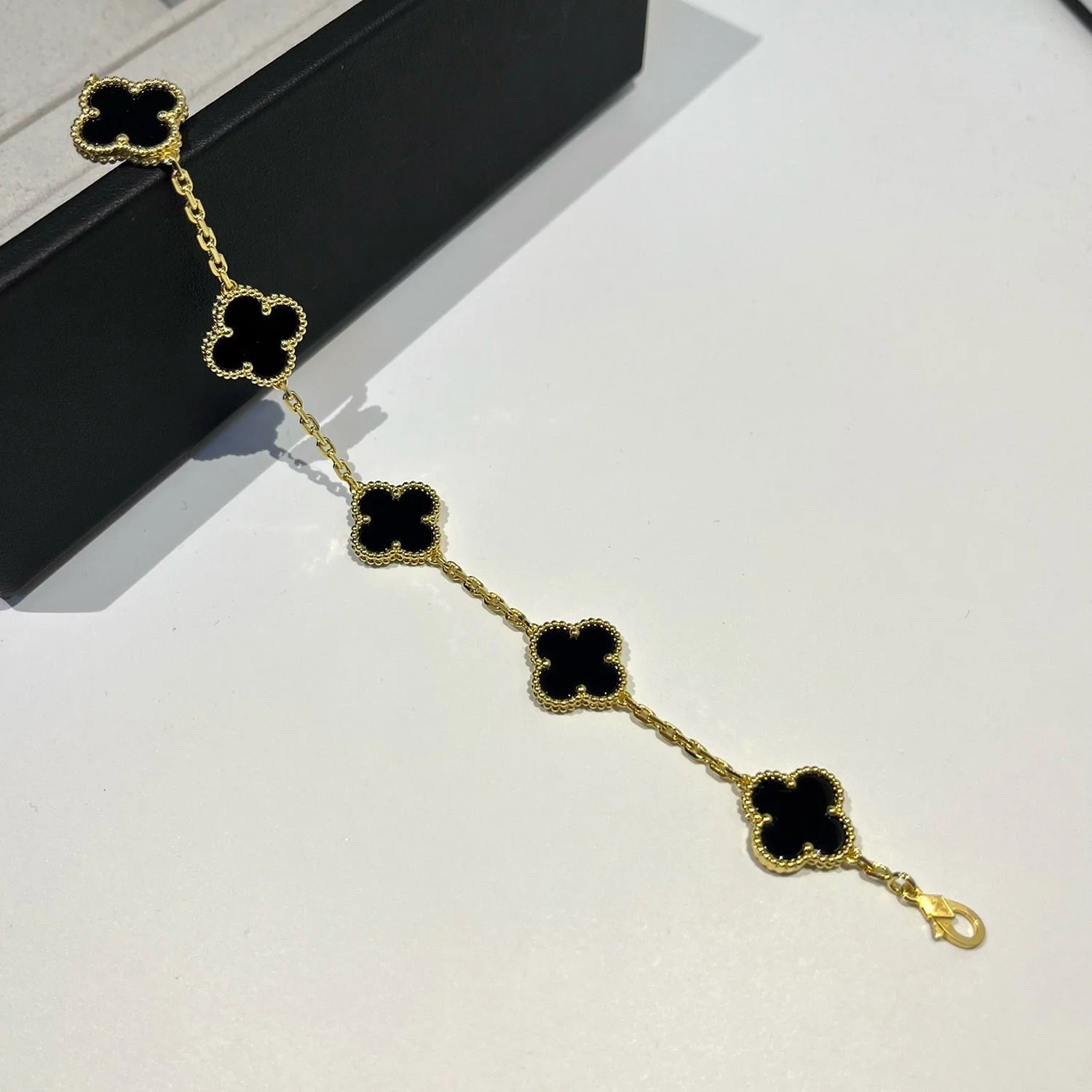 Regalia jewelryCLOVER  5 MOTIFS BLACK ONYX BRACELET