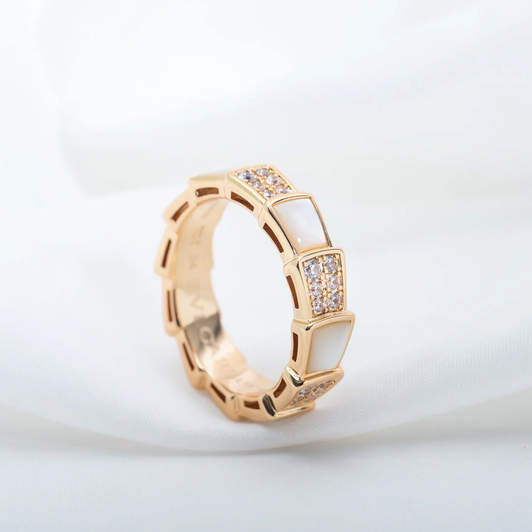Regalia jewelrySERPENTI RING PINK GOLD MOP DIAMOND PAVED 4MM