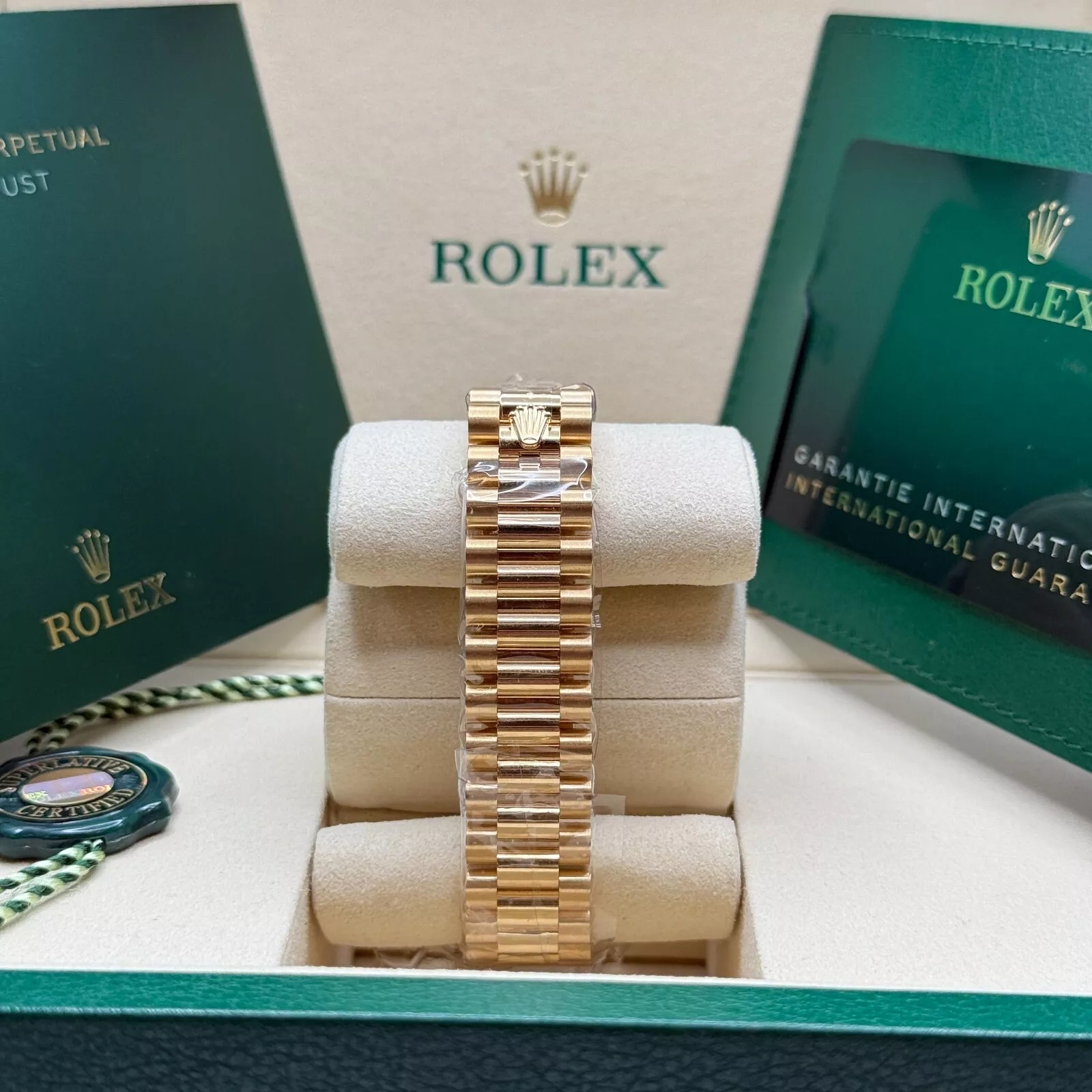 【Super Clone】ROLEX Datejust m278278-0038 Black Mother-of-Pearl 31mm Dial President Bracelet Watch