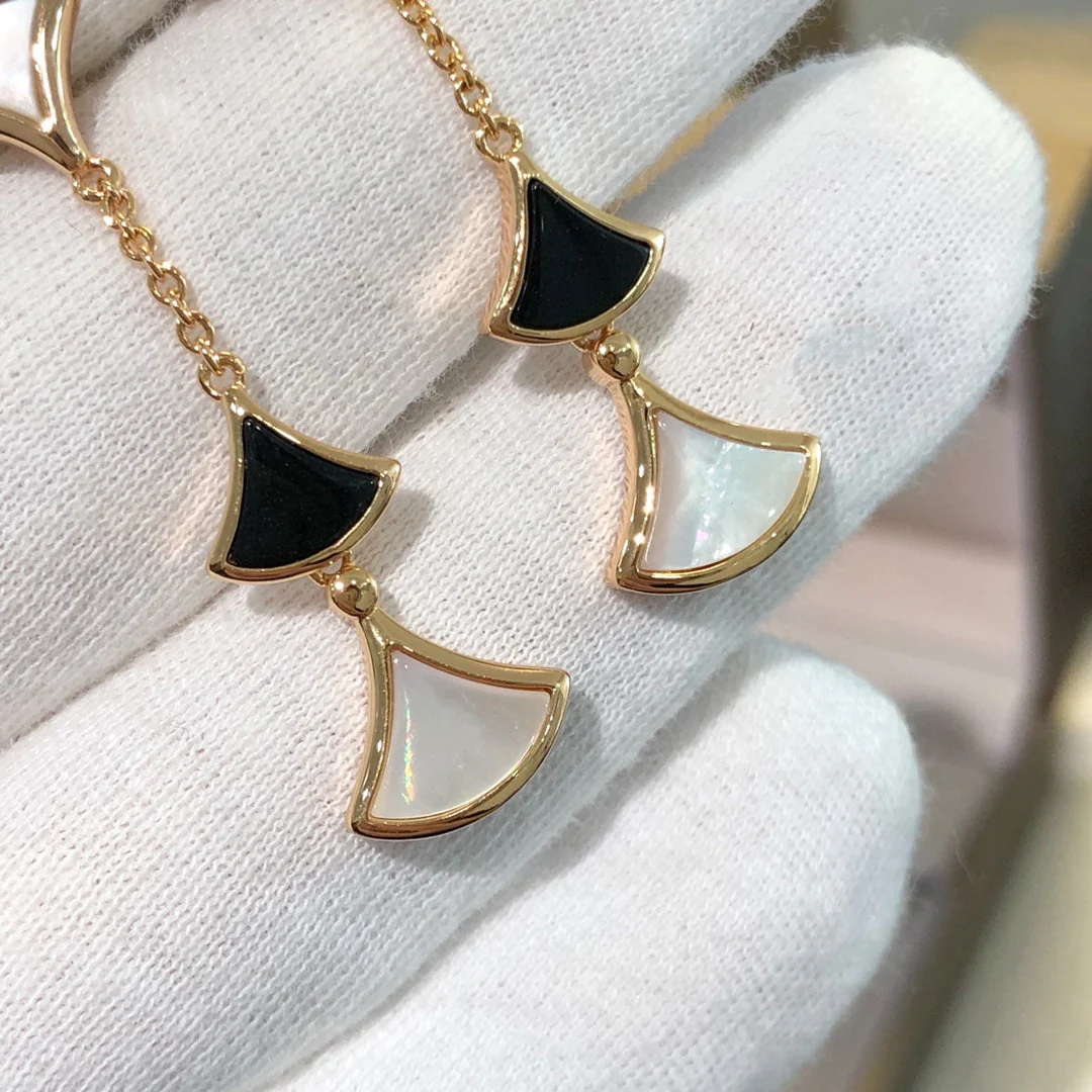 Regalia jewelryDREAM EARRINGS 3 MOTIFS ONYX MOP PINK GOLD