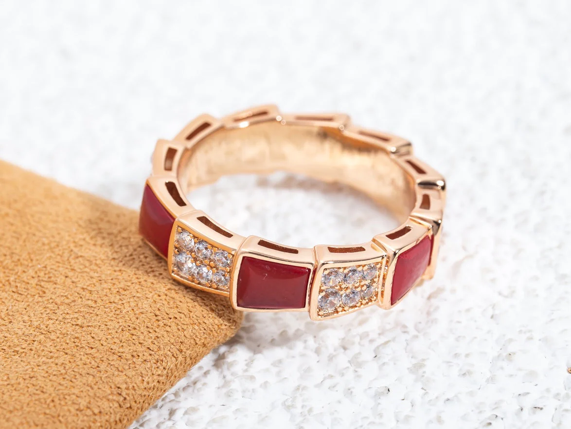 Regalia jewelrySERPENTI RING PINK GOLD CARNELIAN DIAMOND PAVED 4MM