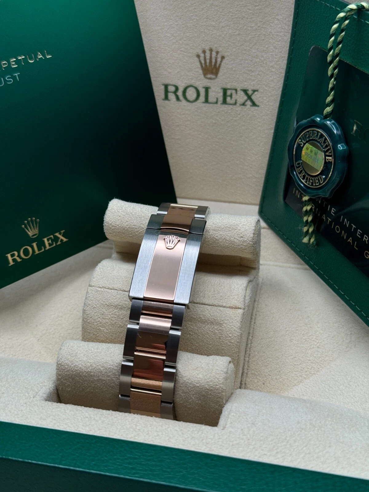 【Super Clone】ROLEX Datejust 41mm 126331 Sundust Index Oyster Steel and Everose Gold Watch