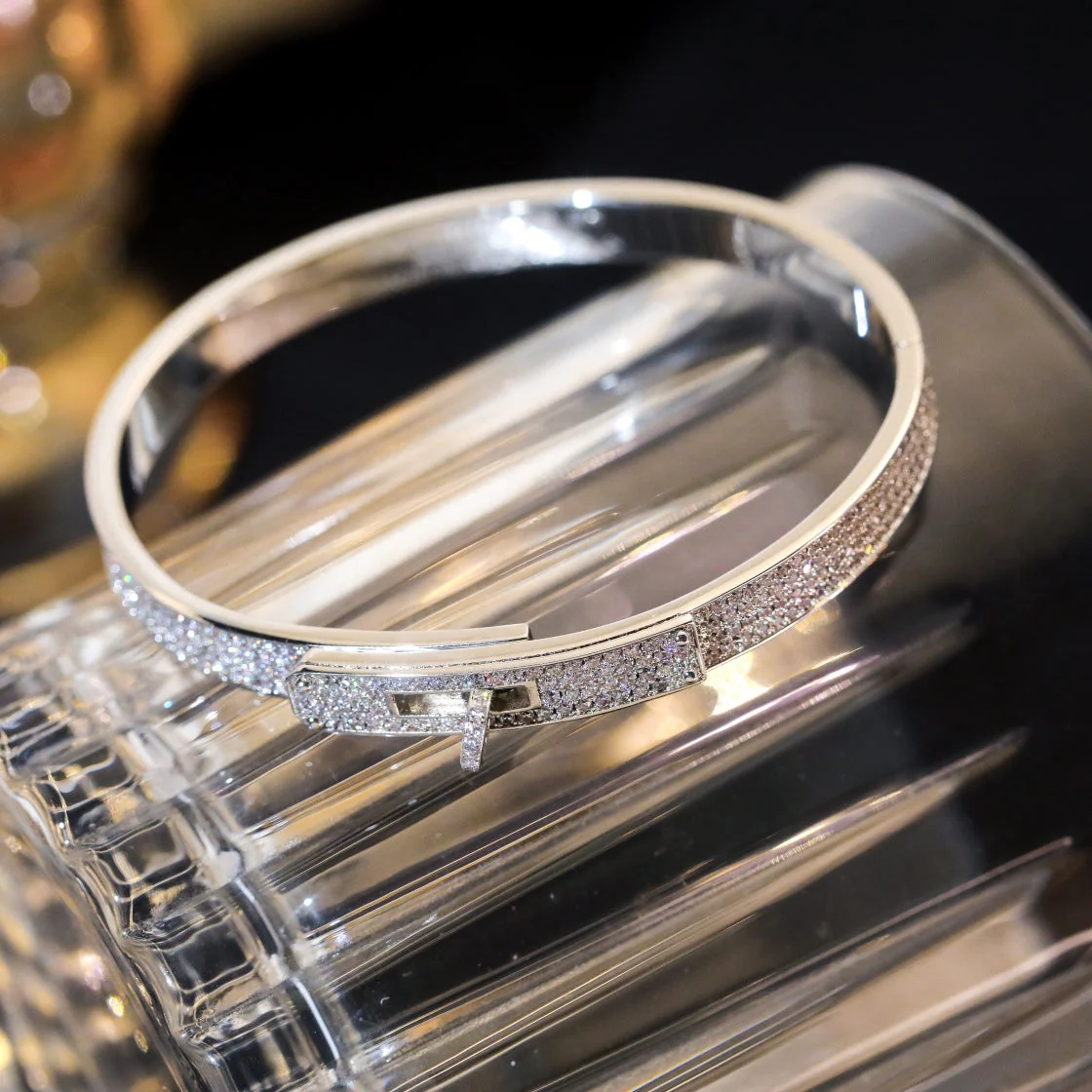 Regalia jewelryKELLY BRACELET DIAMOND PAVED