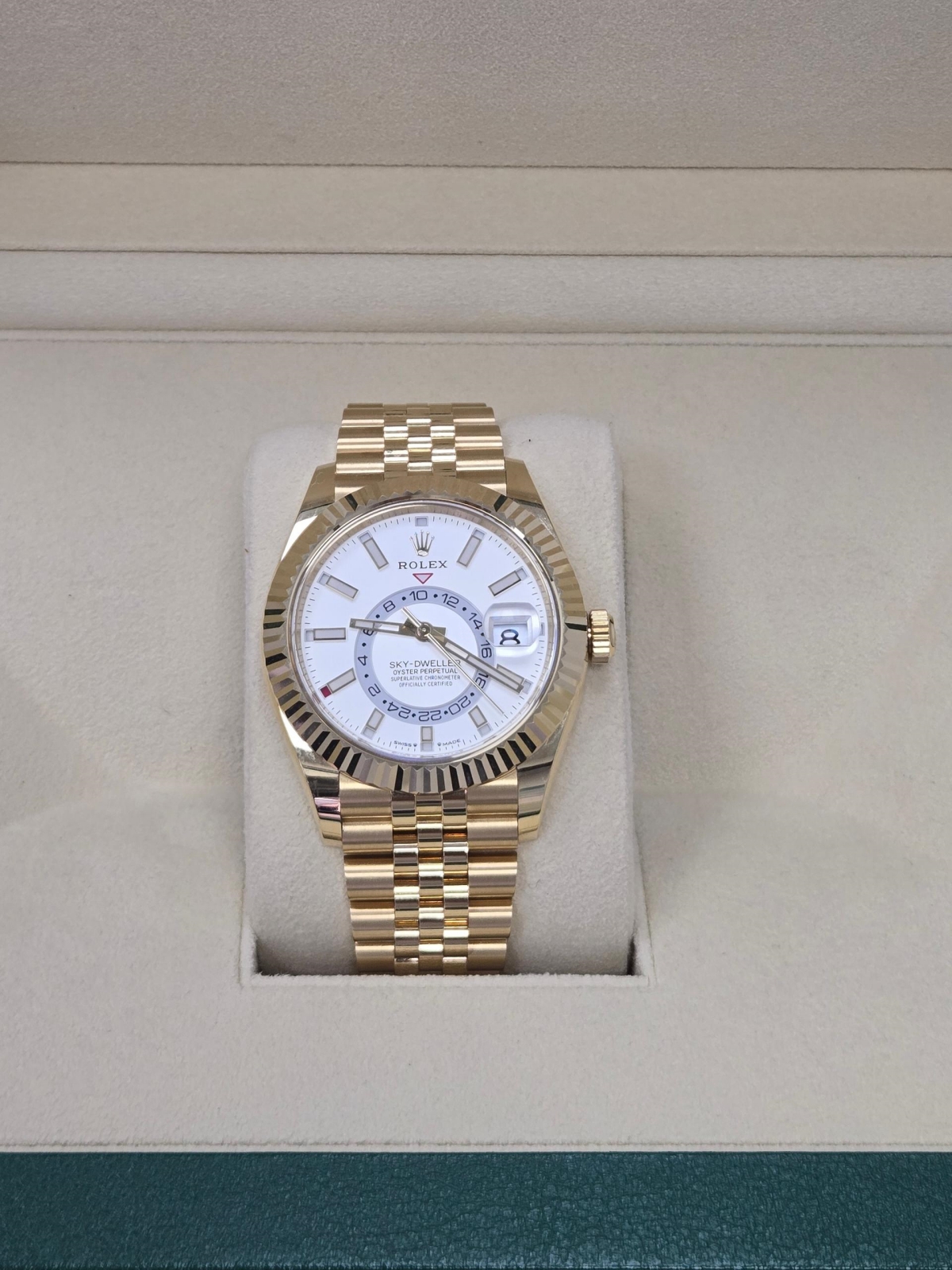 【Super Clone】ROLEX  Sky-Dweller 42mm 336938-0003/0006 Yellow Gold White Dial Jubilee