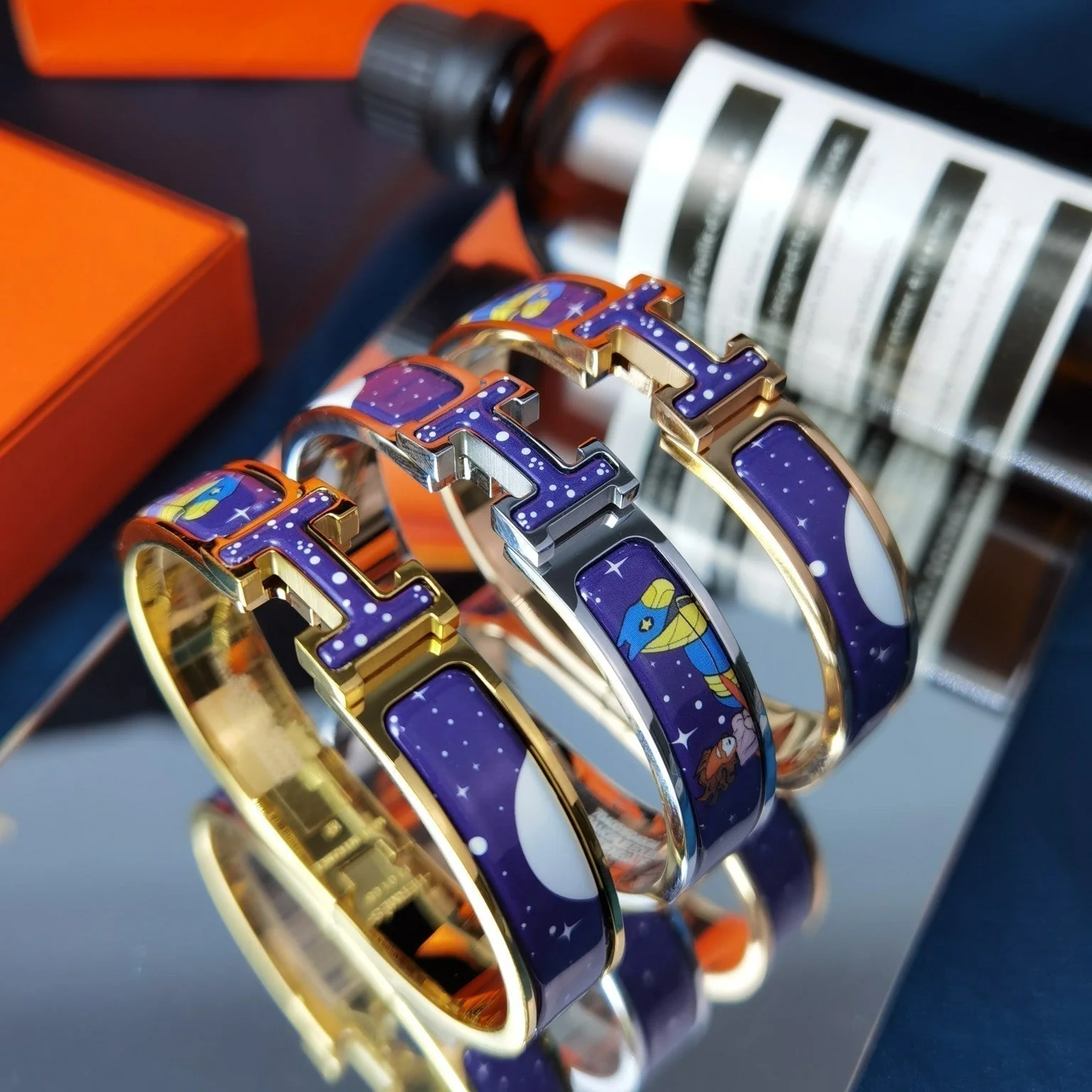 Regalia jewelryH STAR AND MOON BRACELET 12MM