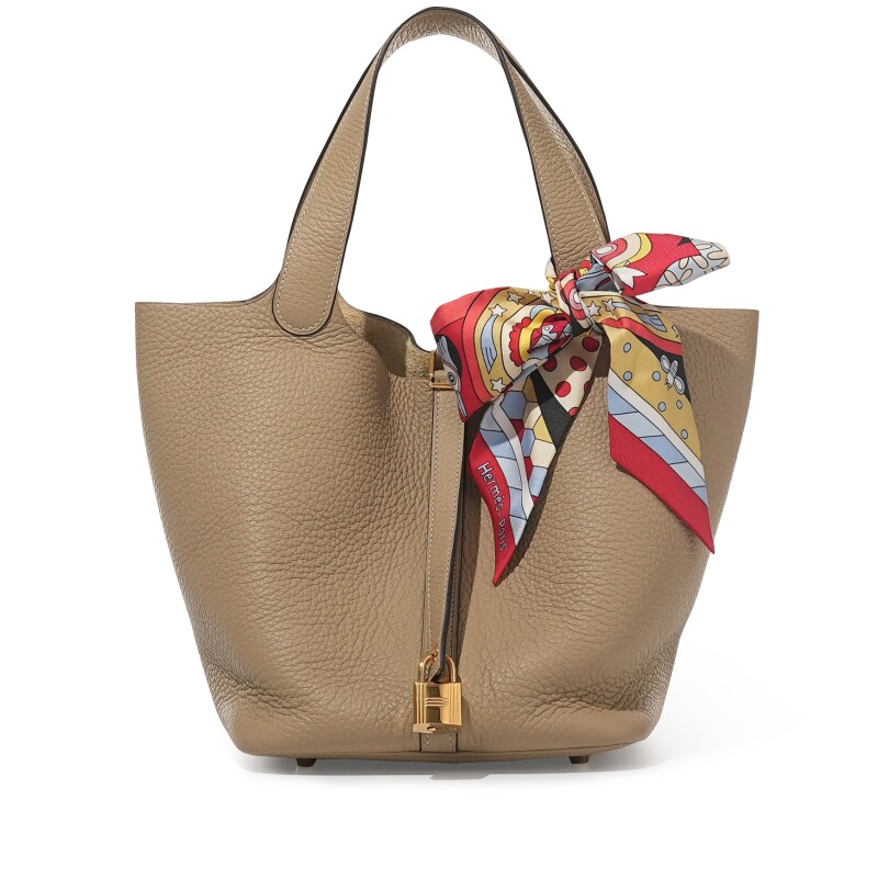 Hermès Trench Clemence Picotin Lock 22 Gold Hardware