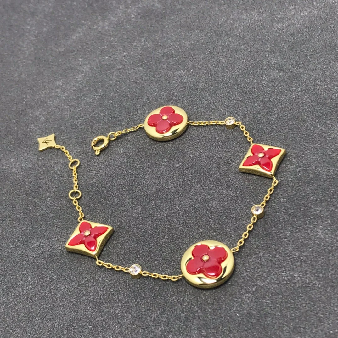 Regalia jewelrySTAR AND SUN CARNELIAN 4 MOTIFS 3 DIAMONDS