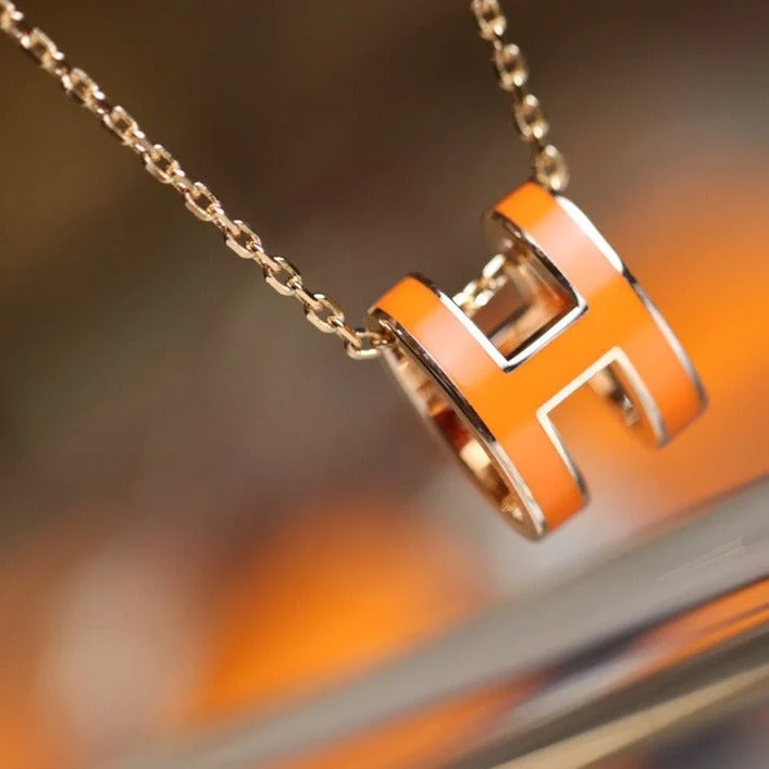 Regalia jewelryPOP H PEDANT PINK GOLD