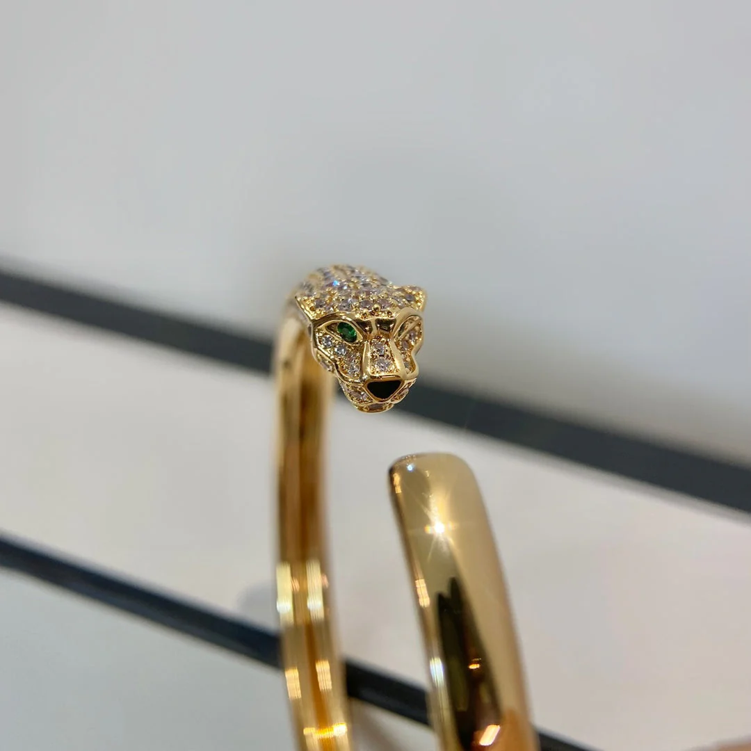 Regalia jewelryPANTHERE GOLD DIAMOND OPEN BRACELET