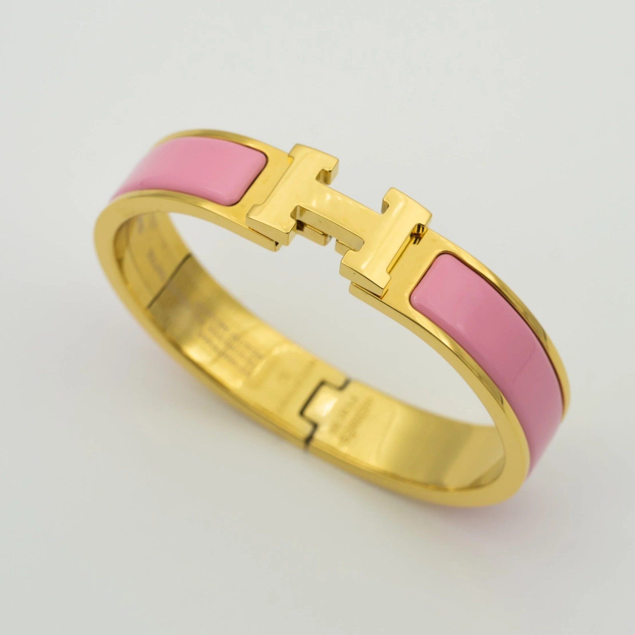 Regalia jewelryH PINK BRACELET