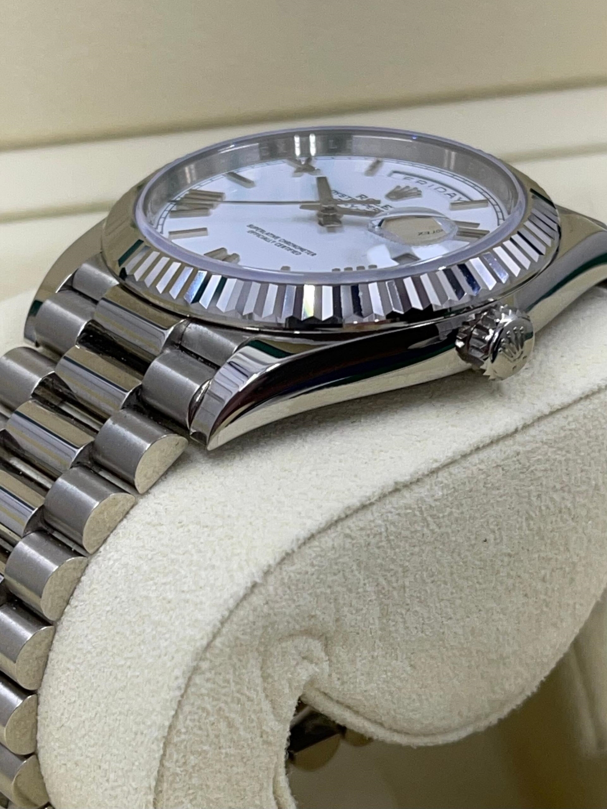 【Super Clone】ROLEX Day-Date 228236-0010 White Roman Dial