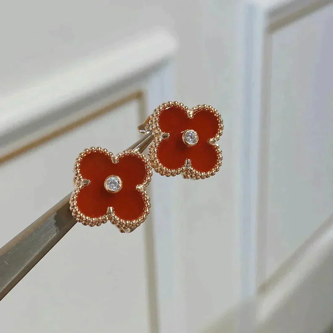 Regalia jewelryCLOVER MEDIUM 1 MOTIFS CARNELIAN  DIAMOND earrings