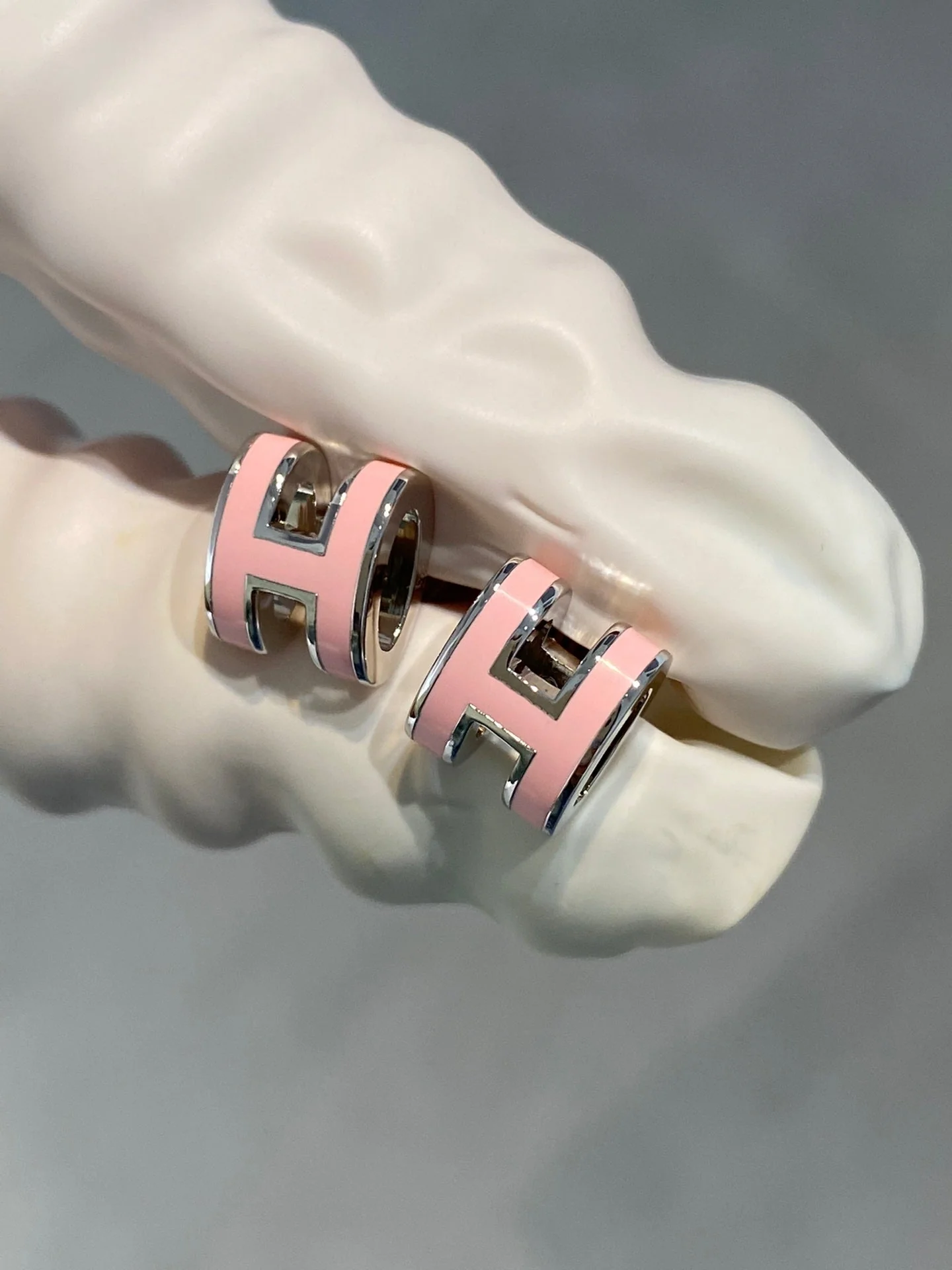 Regalia jewelryMINI POP H SILVER EARRINGS PINK