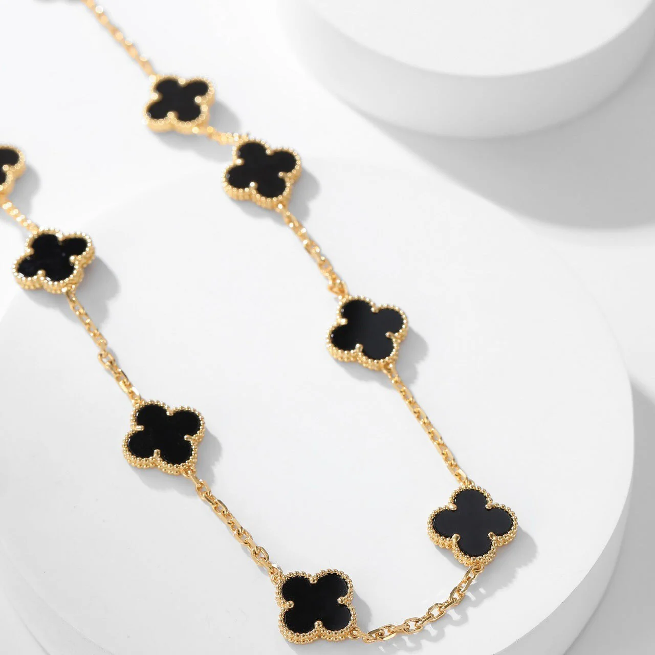 Regalia jewelryCLOVERS THE 10-MOTIFS ONYX NECKLACE