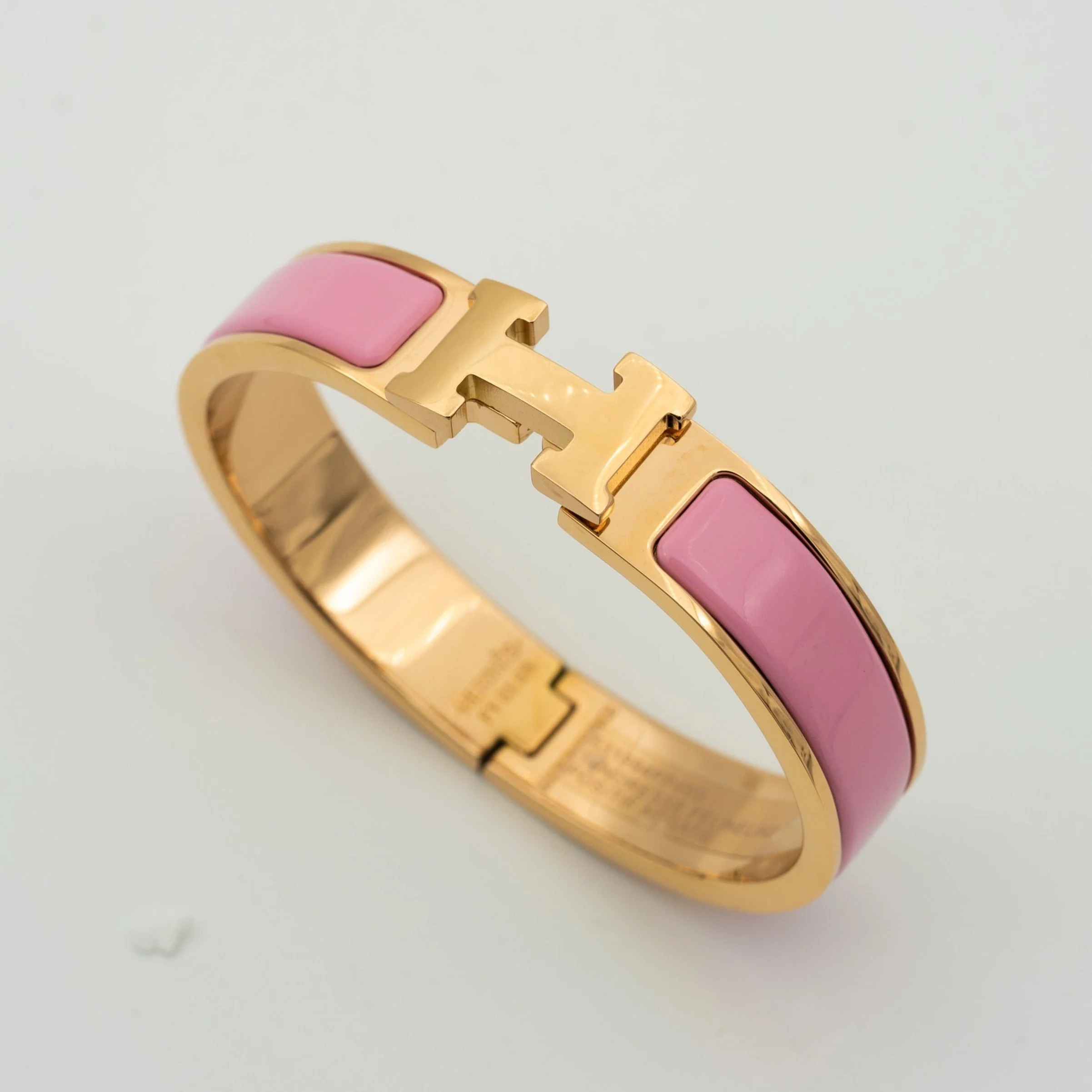Regalia jewelryH PINK BRACELET