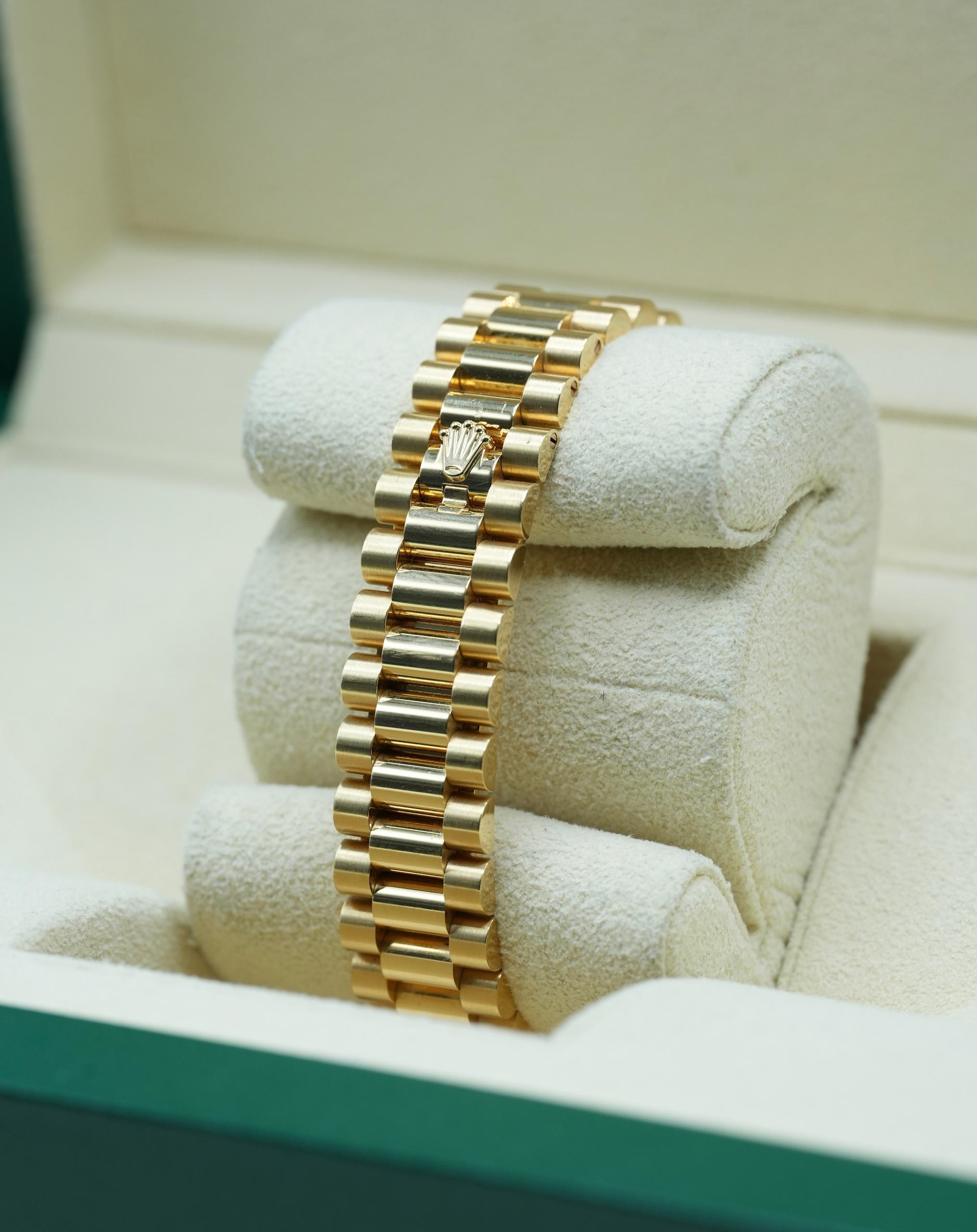 【Super Clone】ROLEX Datejust m278278-0011 Olive Green 31mm Dial President Bracelet Watch