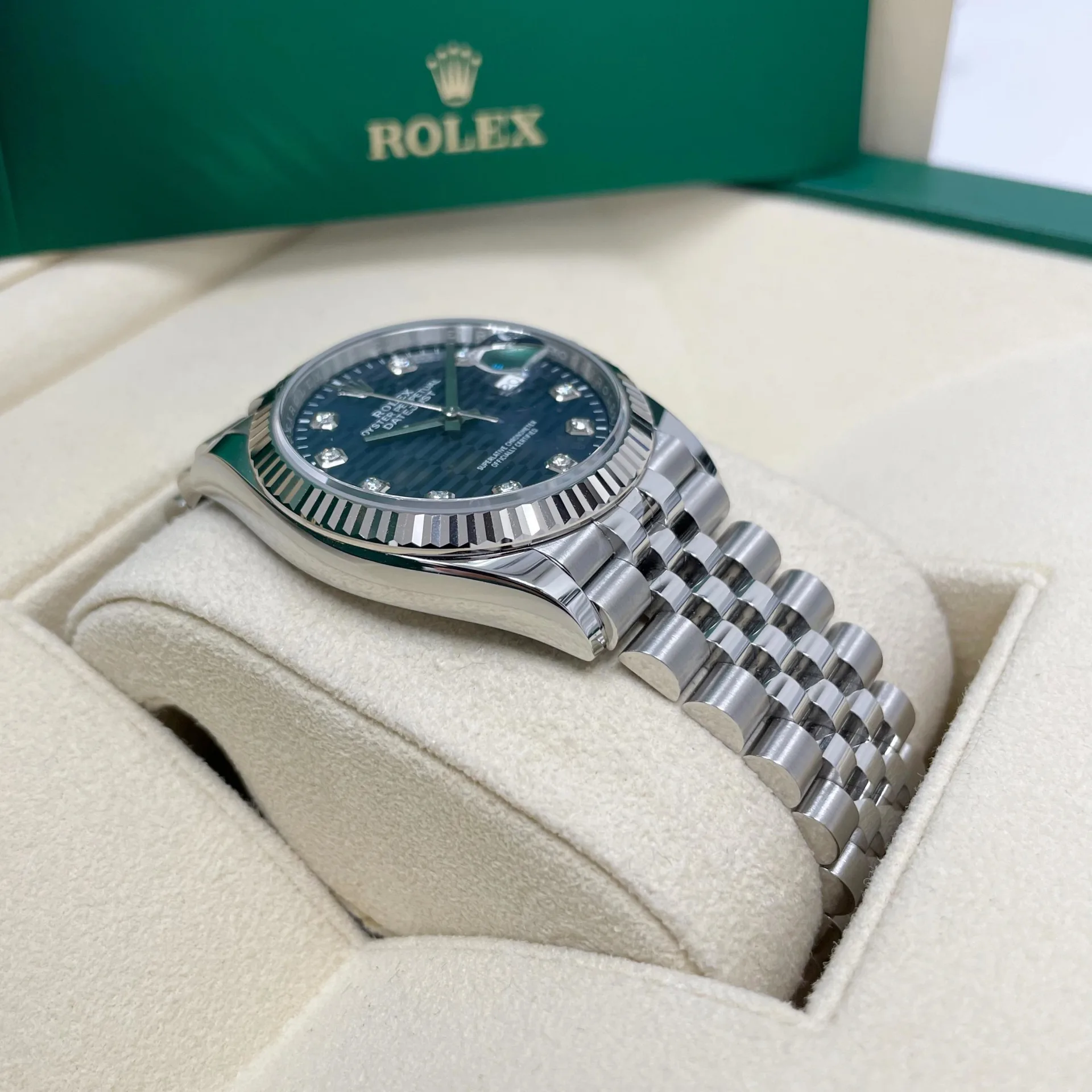 【Super Clone】ROLEX  Datejust 36mm 126234 Blue Fluted Motif Diamond Dial Jubilee Bracelet Watch