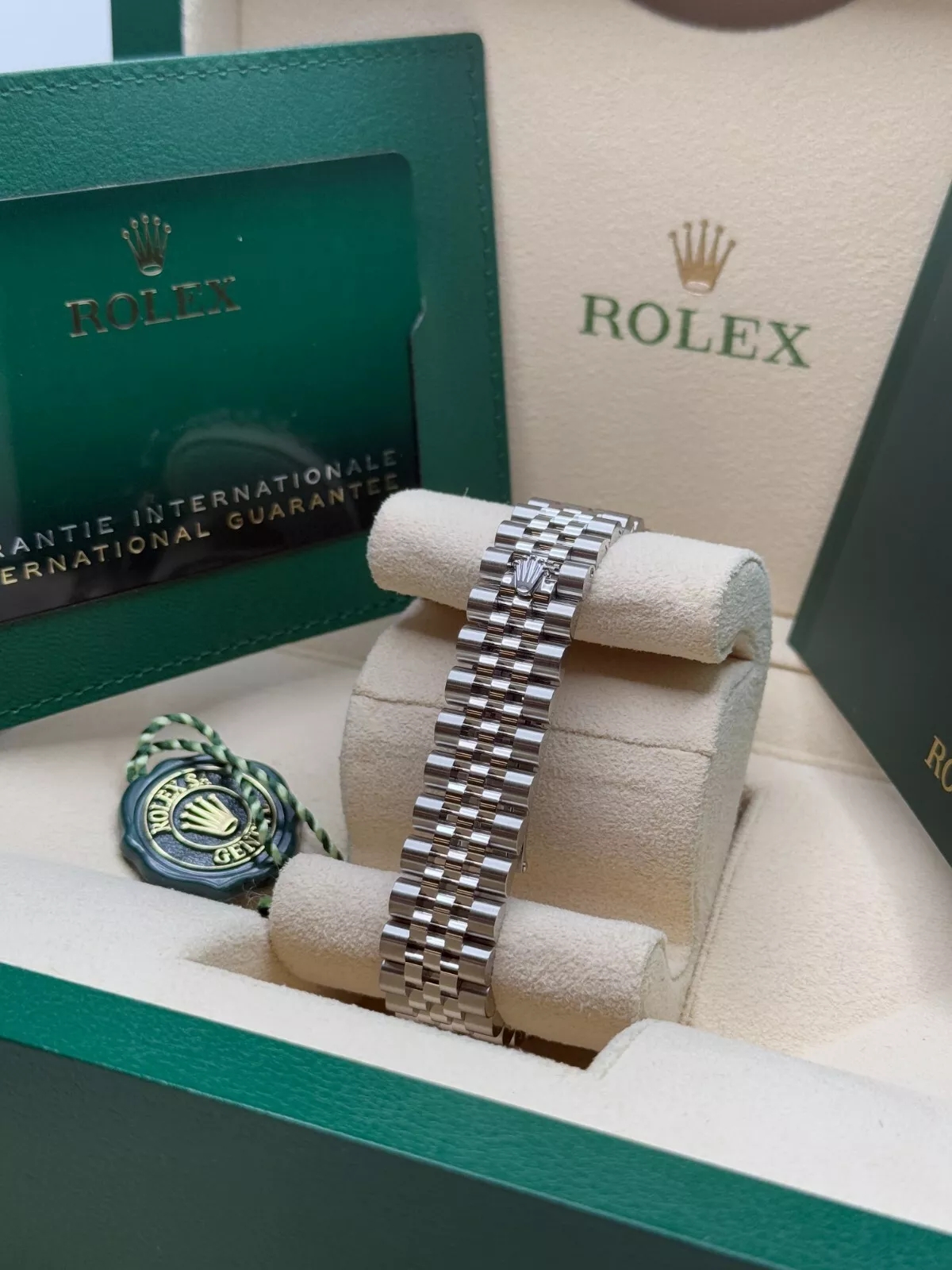 【Super Clone】ROLEX Datejust m278344-0035/0036 Bright Blue Dial 31mm Domed Diamond Oyster Watch