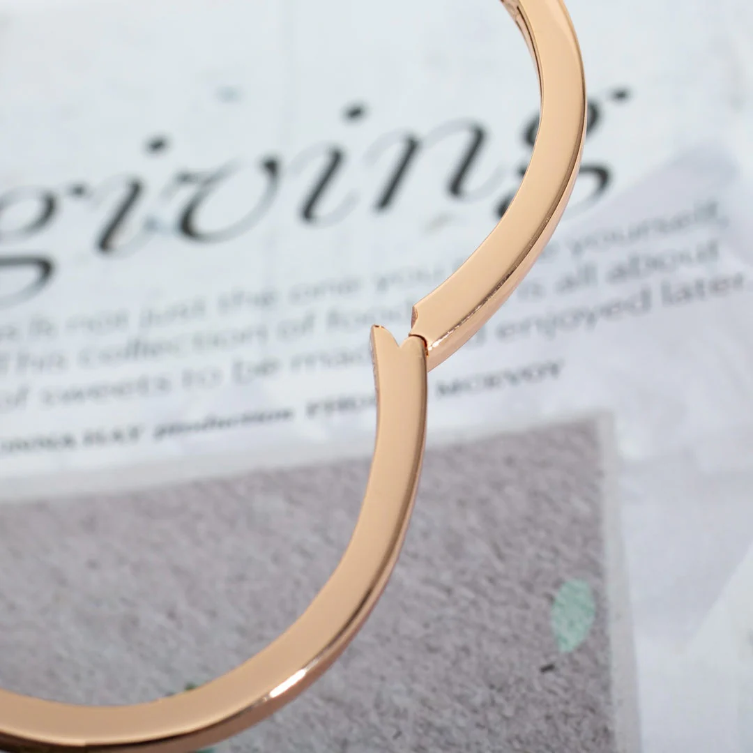 Regalia jewelryDREAM BRACELET OPEN PINK GOLD MOP DIAMOND